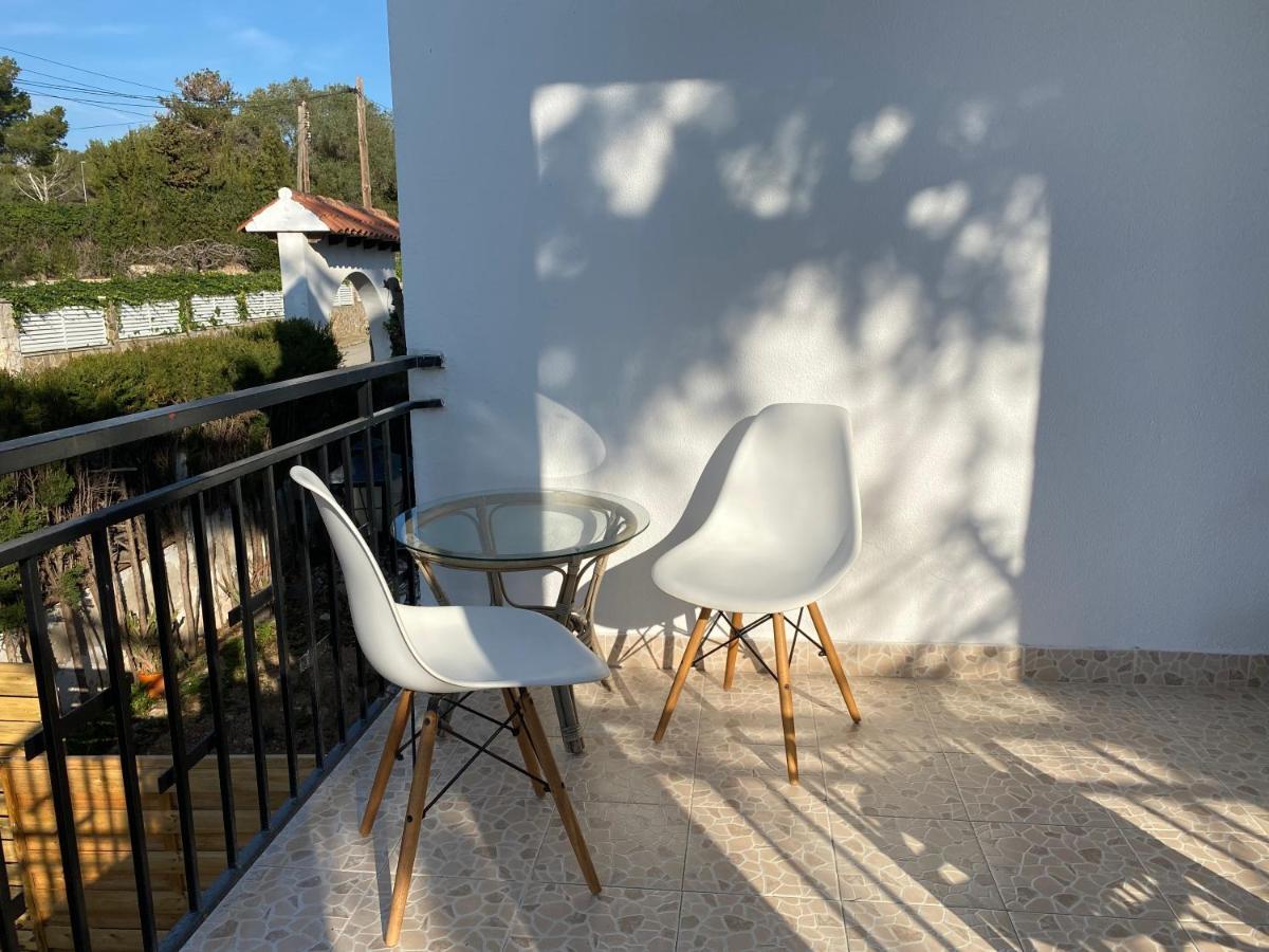 קוניט Charming Apartment In A Duplex With Garden & Balcony מראה חיצוני תמונה
